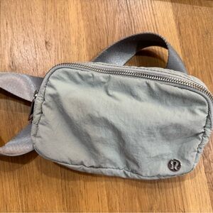 Lululemon Everywhere Belt Bag 1L Gray